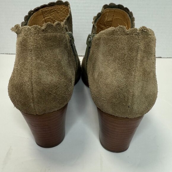 Jack Rogers Women's Marianna Suede Ankle Boots Side Zip Stacked Heel Taupe Sz 8 - Picture 6 of 8